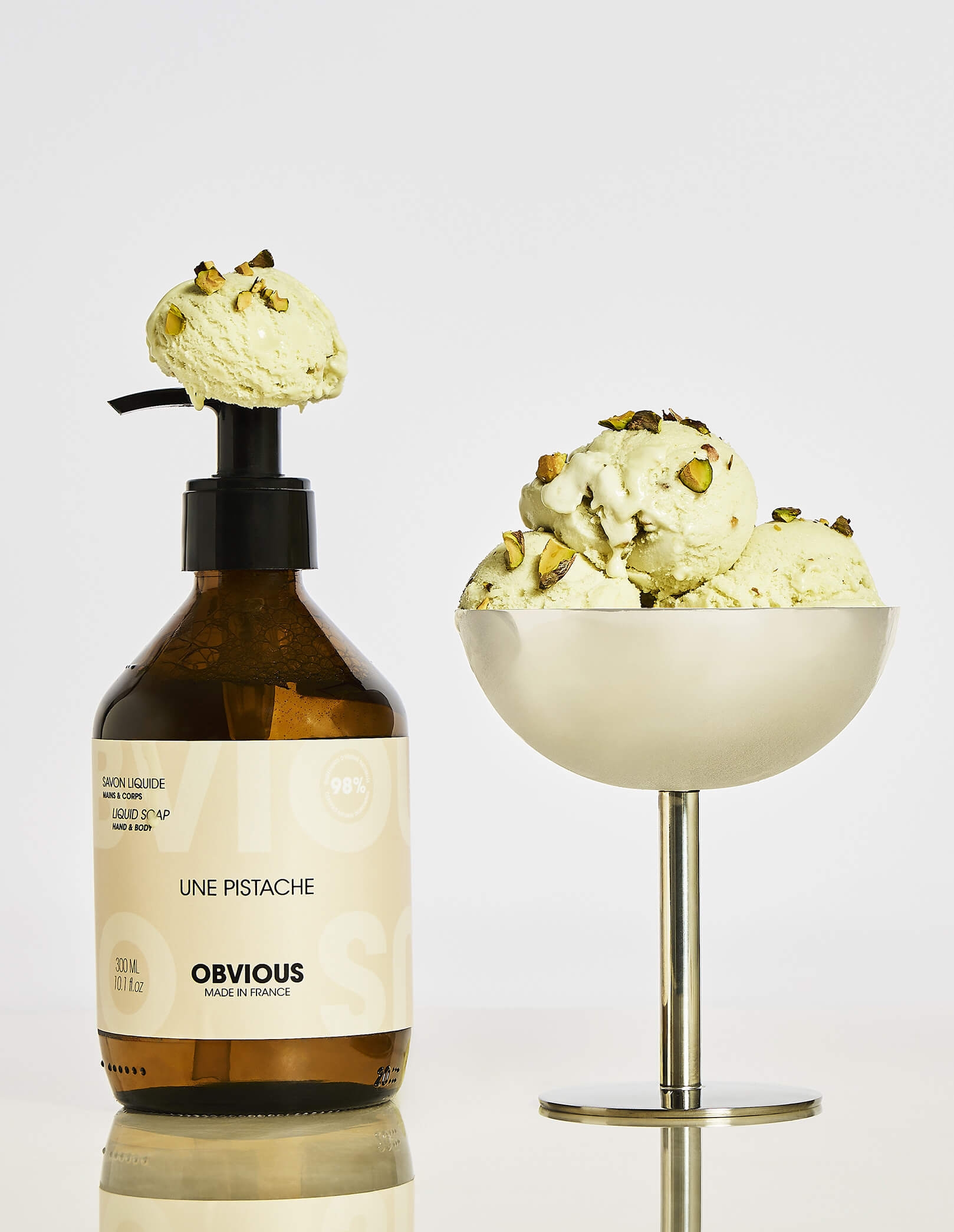 Obvious Une Pistache Liquid Soap